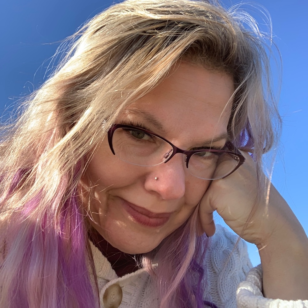 Meet your Posher, Traci